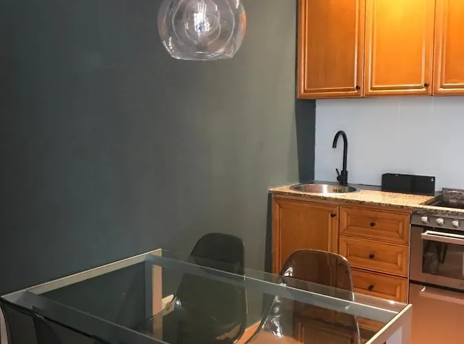 Con Encanto Y Terraza En Barri Vell De Girona, El Cul De La Lleona شقة خيرونا