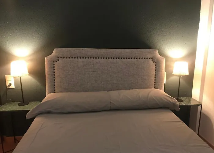 Con Encanto Y Terraza En Barri Vell De Girona, El Cul De La Lleona خيرونا