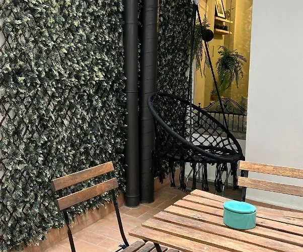 Con Encanto Y Terraza En Barri Vell De Girona, El Cul De La Lleona شقة *